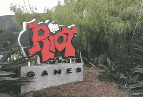 “Riot游戏因疫情向洛杉矶市捐赠了150W美元